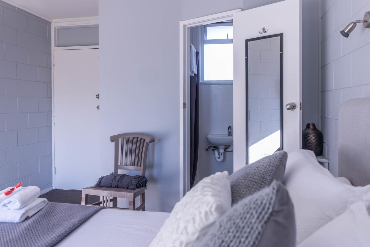 Waihi Beach Hotel Kültér fotó